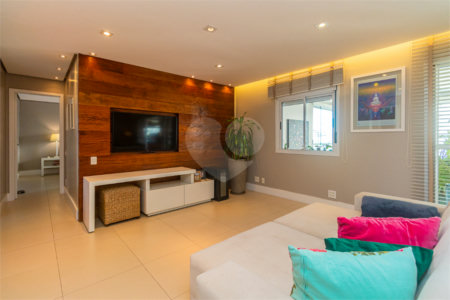 Apartamento à venda com 2 suítes em Jardim Marajoara, São Paulo, SP