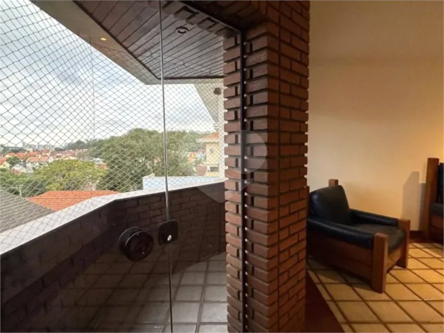 Sobrado à venda com 3 quartos, sendo 1 suíte, em City Recanto Anastácio, São Paulo, SP