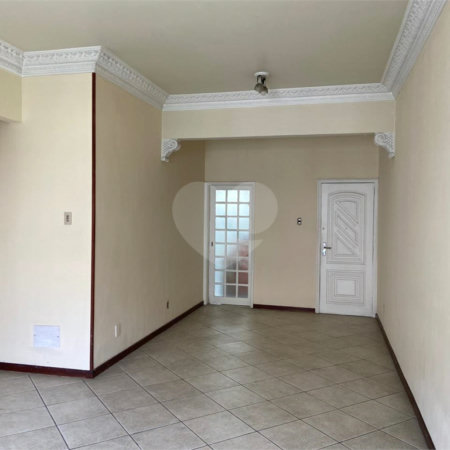 Apartamento à venda com 3 quartos, sendo 1 suíte,  em Tijuca, Rio de Janeiro, RJ