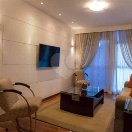 Apartamento à venda com 4 quartos, sendo 2 suítes,  em Tijuca, Rio de Janeiro, RJ