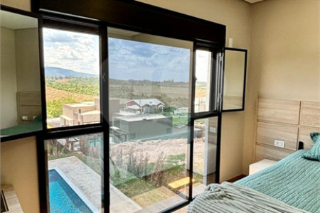 Casa à venda com 4 suítes no condomínio Village Ipanema 1, Araçoiaba da Serra - SP