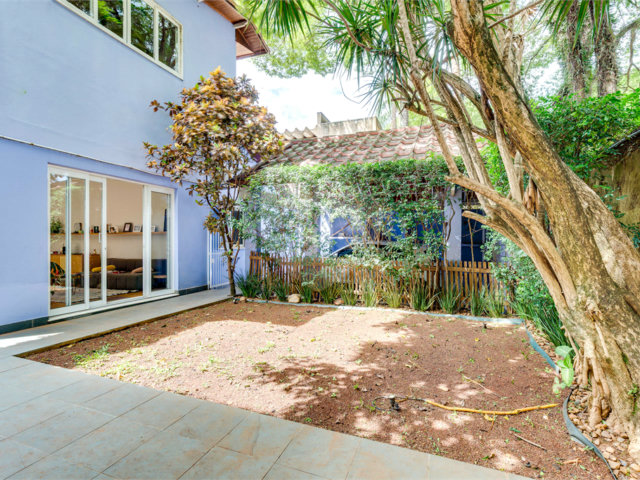 Casa à venda com 2 suítes em Alto da Boa Vista, São Paulo, SP