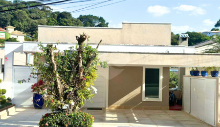 Casa à venda com 3 quartos, sendo 1 suíte,  em Horto Florestal, São Paulo, SP