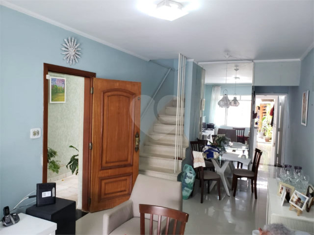 Casa à venda com 3 quartos, sendo 1 suíte,  em Santana, São Paulo, SP