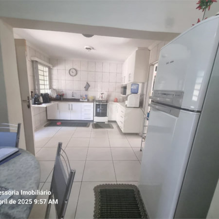 Casa à venda com 3 quartos, sendo 1 suíte,  em Santa Claudina, Vinhedo, SP