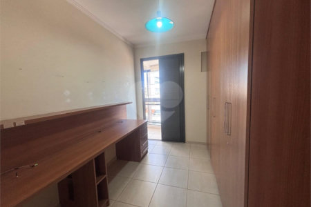 Apartamento à venda com 3 quartos, sendo 1 suíte,  em Vila Independência, Sorocaba, SP