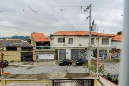 Casa à venda com 3 quartos, sendo 1 suíte, em Parque Continental I, Guarulhos, SP