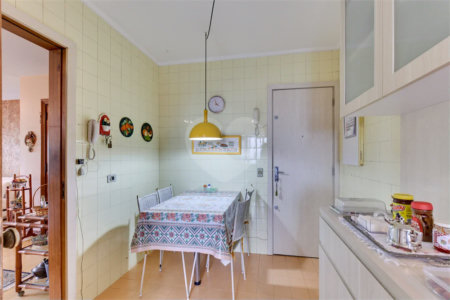 Apartamento à venda com 4 quartos, sendo 1 suíte, em Jardim Marajoara, São Paulo, SP