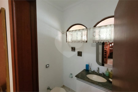 Casa em Condomínio, no Parque Sabará