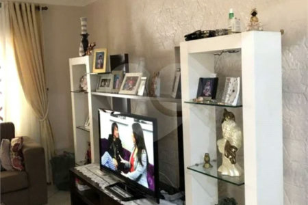 Casa Térrea à venda com 3 quartos, sendo 1 suíte, em Santana, São Paulo, SP