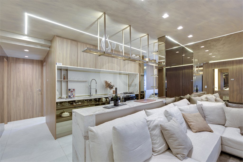 Apartamento à venda com 3 suítes em Brooklin, São Paulo, SP