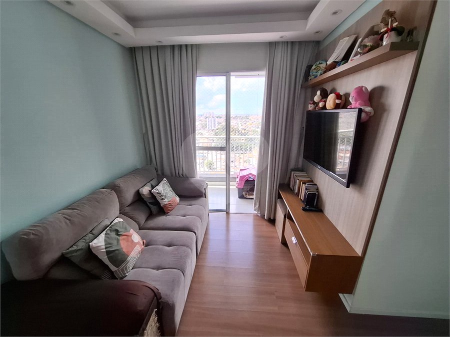 Apartamento à venda com 2 quartos em Vila Carmosina, São Paulo, SP