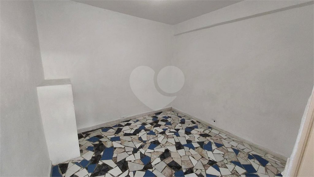 Casa à venda com 14 quartos em Vila Nivi, São Paulo, SP