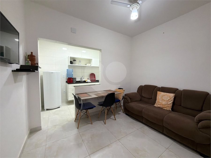 Apartamento à venda com 2 quartos, sendo 1 suíte, em Braga, Cabo Frio, RJ