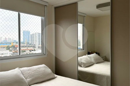 Apartamento à venda com 2 quartos em Parque Industrial Tomas Edson, São Paulo, SP