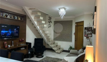 Sobrado à venda com 3 suítes em Vila Guilherme, São Paulo, SP