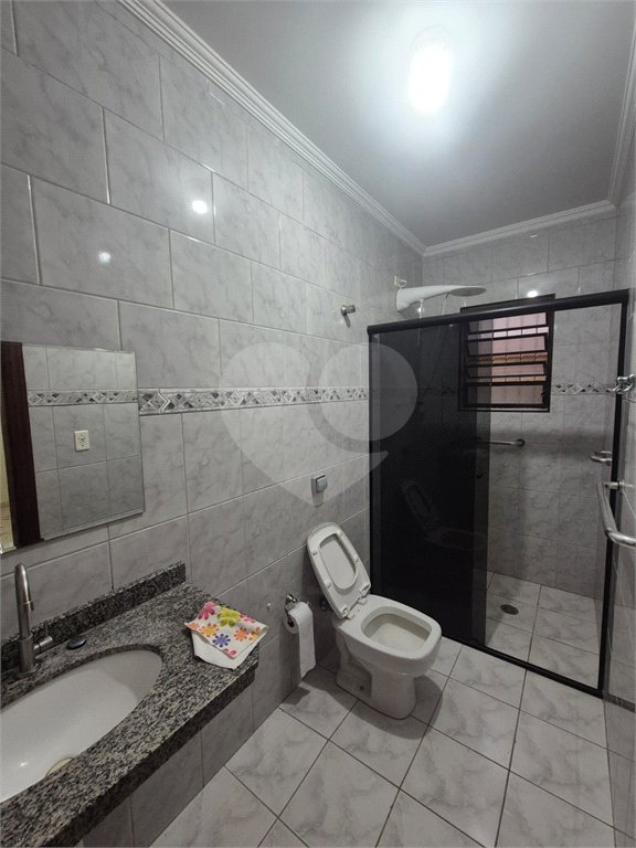 Sobrado à venda com 3 quartos, sendo 1 suíte, em Vila Bonilha, São Paulo, SP