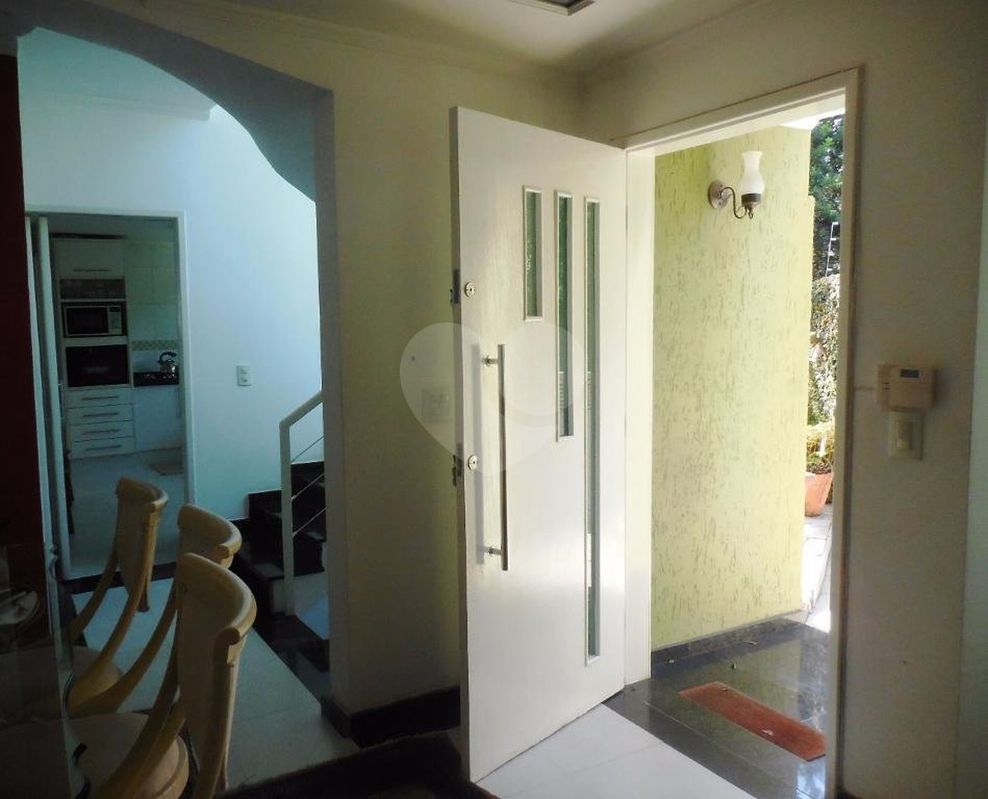 Casa à venda com 3 suítes no condomínio Praça Vitoriano Rodrigues Xavier,35, São Paulo - SP