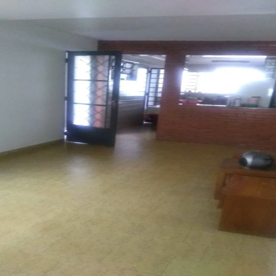 Casa à venda com 3 quartos, sendo 1 suíte, em Jardim Bonfiglioli, São Paulo, SP