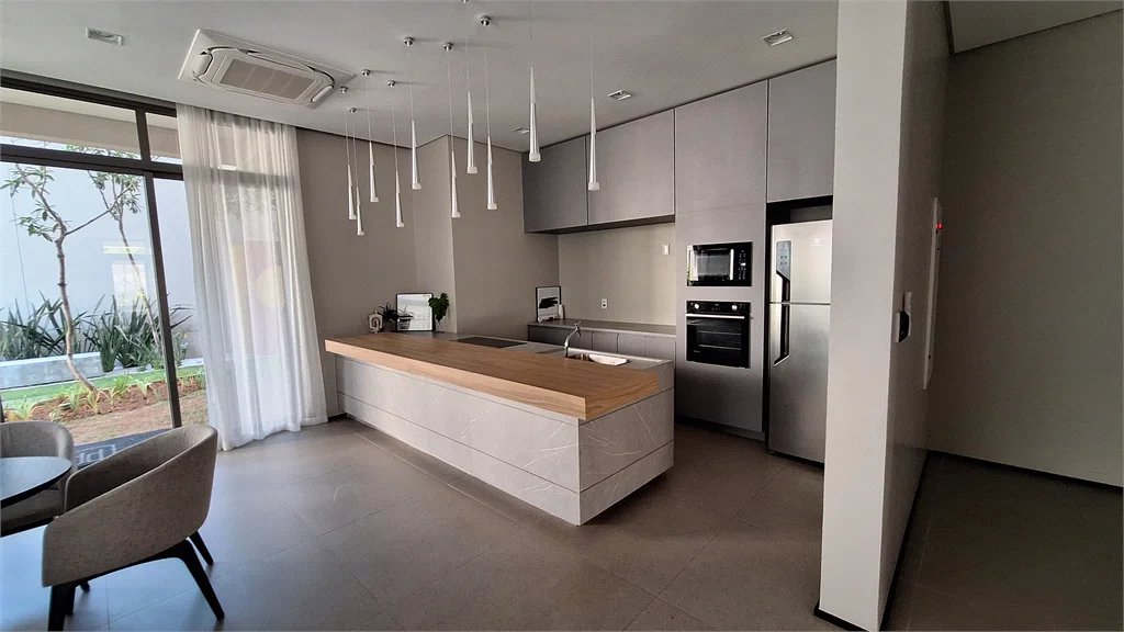 Apartamento à venda com 3 suítes em Vila Romana, São Paulo, SP