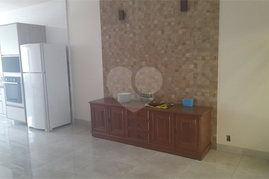 Casa à venda com 4 quartos, sendo 1 suíte, em Jaçanã, São Paulo, SP
