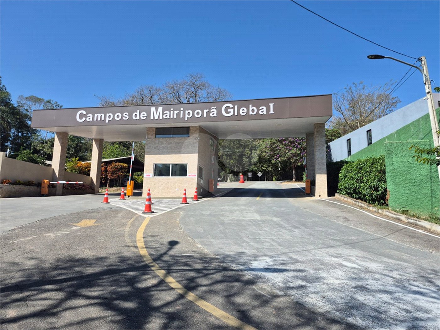 Casa à venda com 2 quartos, sendo 1 suíte, no condomínio Campos de Mairiporã Gleba 1, Mairiporã - SP