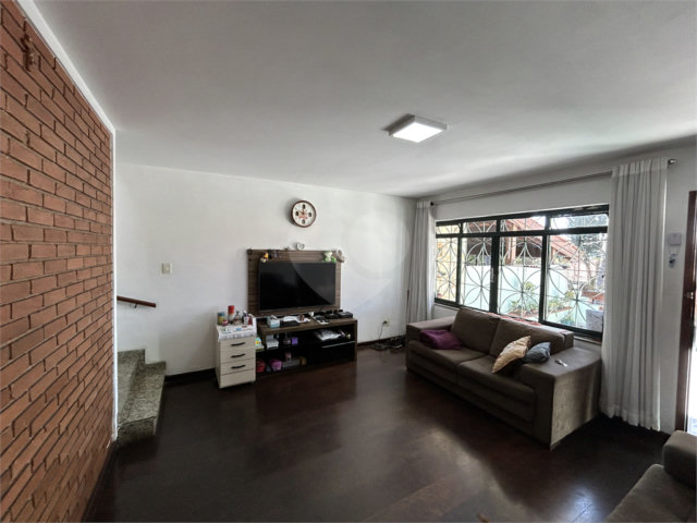Sobrado à venda com 3 quartos em Tremembé, São Paulo, SP