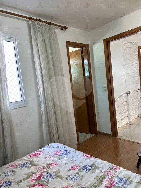 Casa à venda com 2 suítes no condomínio Independence, São Paulo - SP