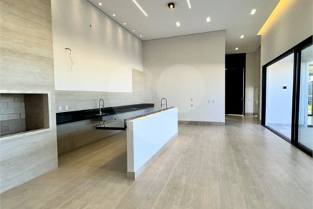 Casa à venda com 3 suítes no condomínio Residencial Florais Itália, Cuiabá - MT