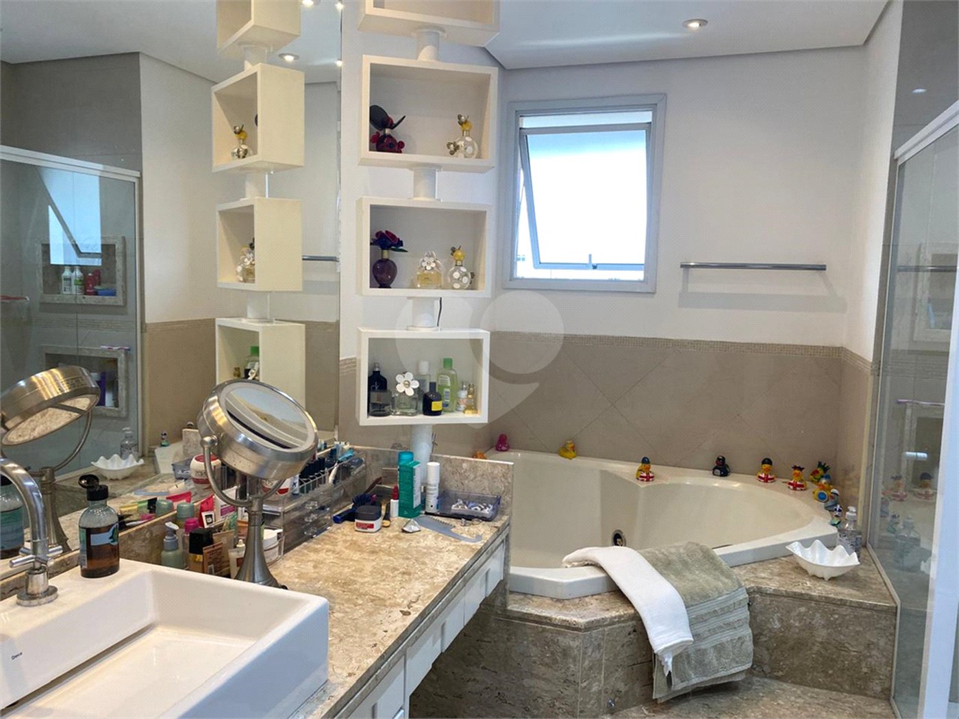 Apartamento à venda com 4 suítes em Vila Suzana, São Paulo, SP