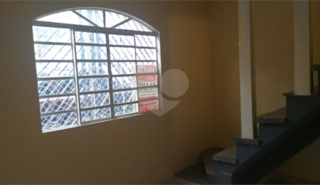 Sobrado à venda com 2 quartos em Santana, São Paulo, SP