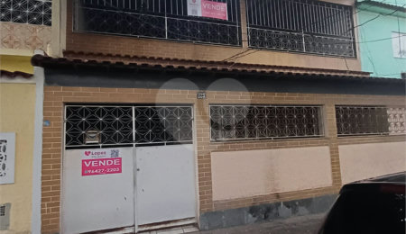Casa à venda com 3 quartos, sendo 1 suíte,  em Senador Camará, Rio de Janeiro, RJ