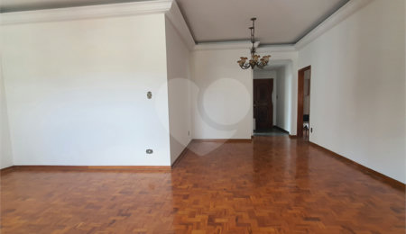 Apartamento à venda com 3 quartos, sendo 1 suíte,  em Consolação, São Paulo, SP