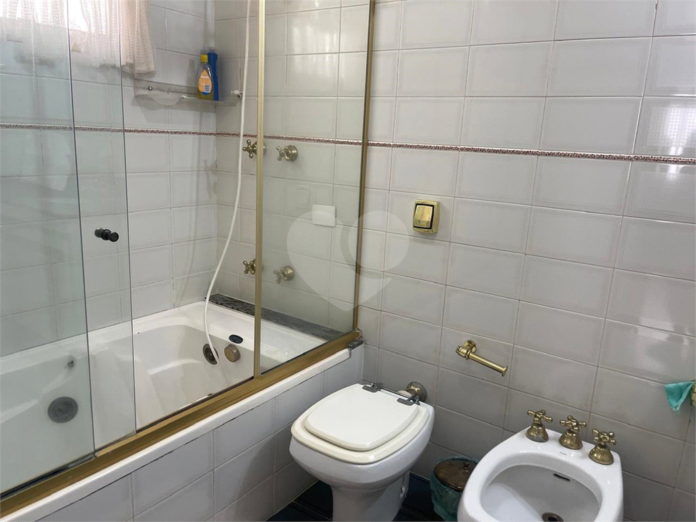 Apartamento à venda com 3 quartos, sendo 2 suítes,  em Bela Vista, São Paulo, SP