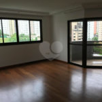 Apartamento à venda com 4 quartos, sendo 2 suítes,  em Vila Andrade, São Paulo, SP