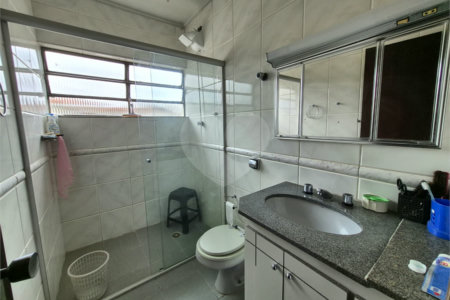 Sobrado à venda com 4 quartos em Jardim Sarah, São Paulo, SP