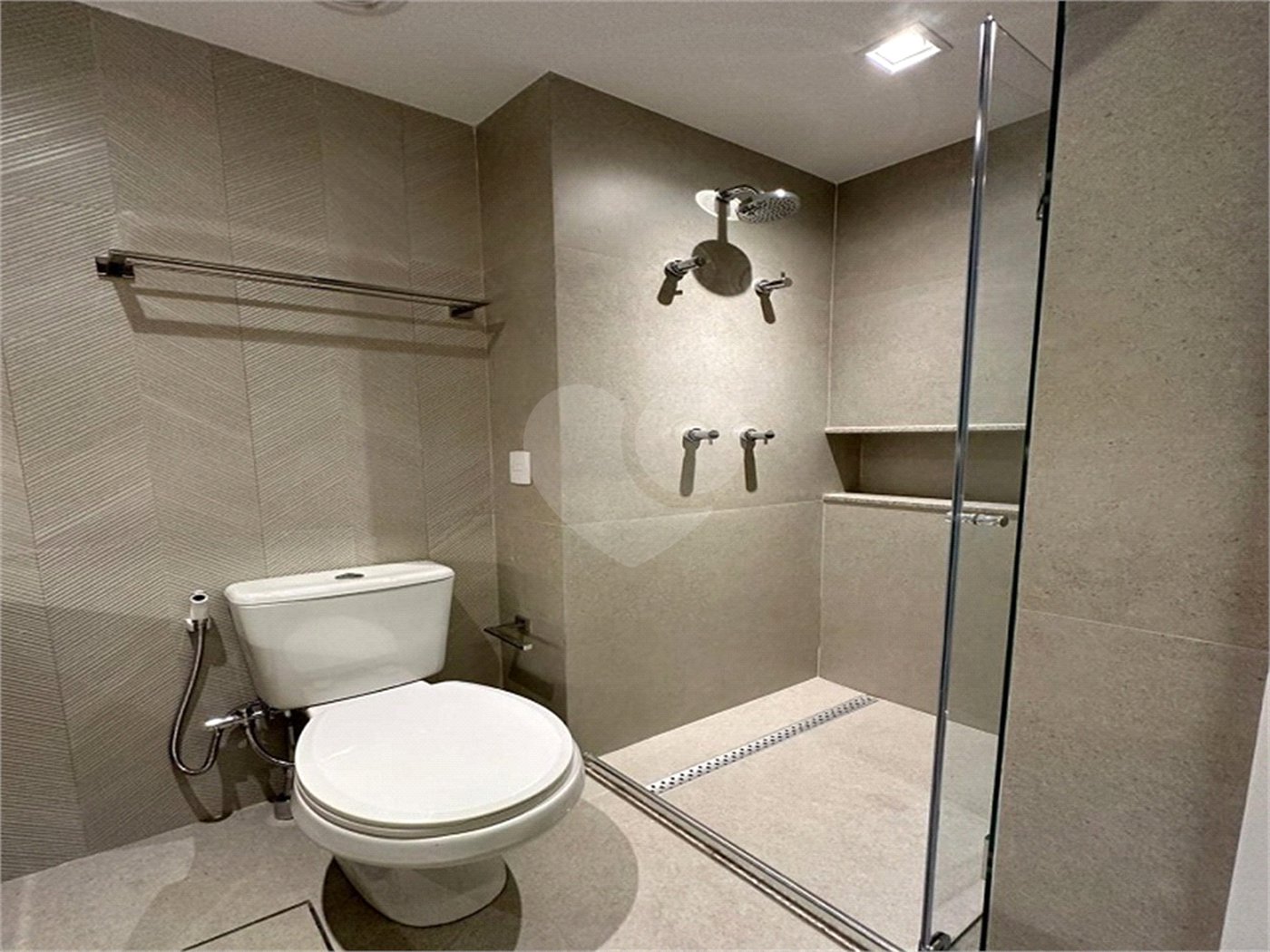 Apartamento à venda ou para alugar com 1 suíte em Paraíso, São Paulo, SP