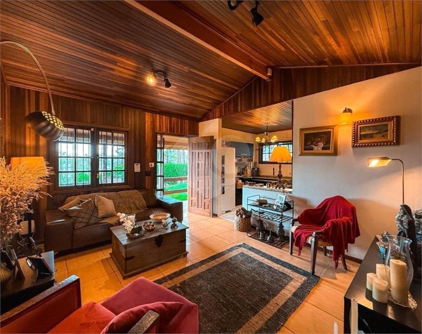 Casa à venda com 3 quartos, sendo 1 suíte,  em Chácara São João, Carapicuíba, SP