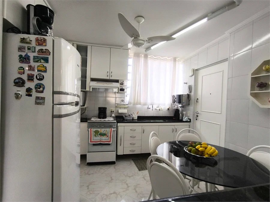 Apartamento à venda com 2 quartos, sendo 1 suíte, em Pinheiros, São Paulo, SP