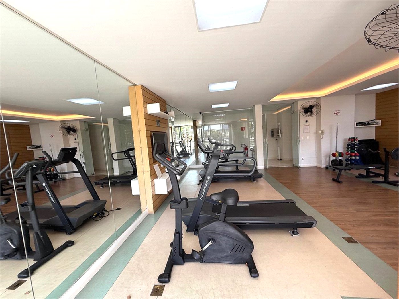 Apartamento à venda com 3 quartos, sendo 1 suíte,  em Vila Prudente, São Paulo, SP