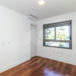 Apartamento à venda com 3 suítes em Campo Belo, São Paulo, SP