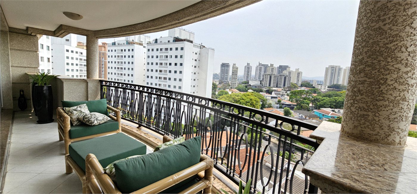 Cobertura à venda com 5 suítes em Bela Aliança, São Paulo, SP