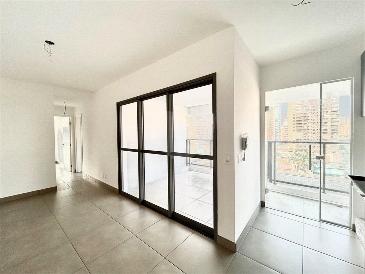 Apartamento à venda com 2 quartos, sendo 1 suíte, em Brooklin, São Paulo, SP