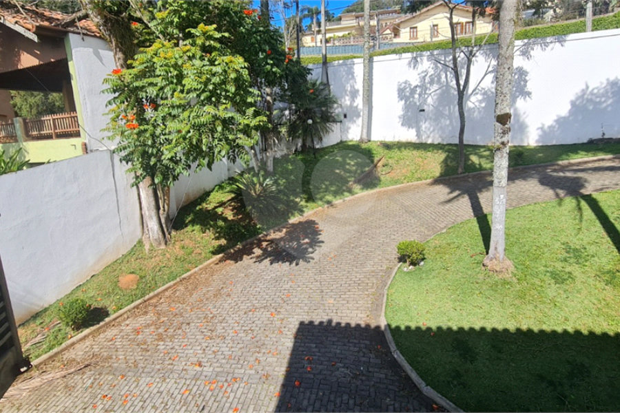 Casa à venda com 5 suítes em Roseira, Mairiporã, SP