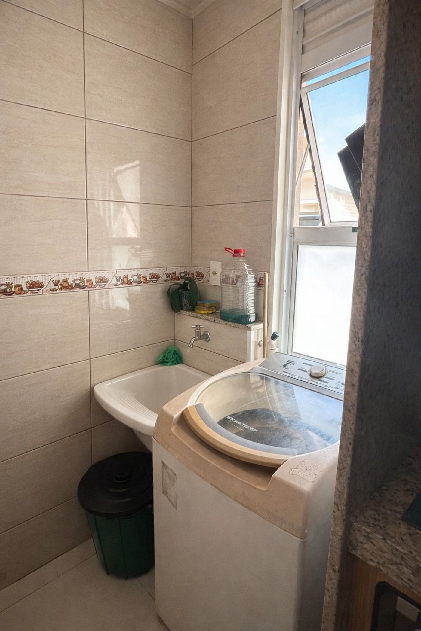 Apartamento à venda com 3 quartos, sendo 1 suíte, em Vila São Francisco, Hortolândia - SP