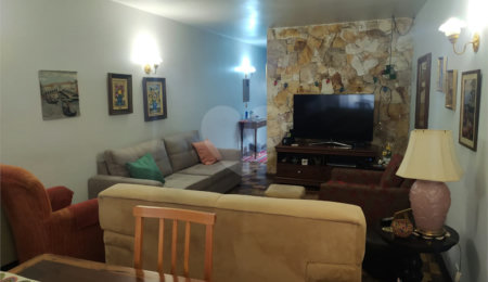 Sobrado à venda com 3 quartos, sendo 1 suíte,  em Brooklin, São Paulo, SP