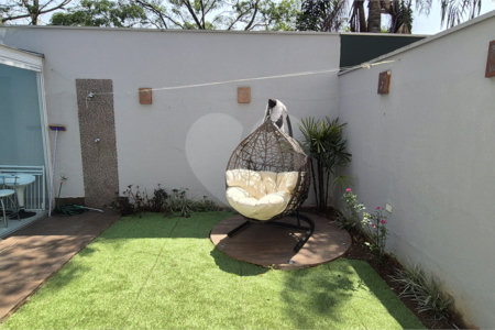 Casa à venda com 4 quartos, sendo 2 suítes,  no condomínio Aromaz, São Bernardo do Campo - SP
