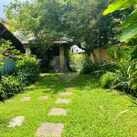 Casa Térrea à venda com 4 quartos, sendo 1 suíte, em Interlagos, São Paulo, SP