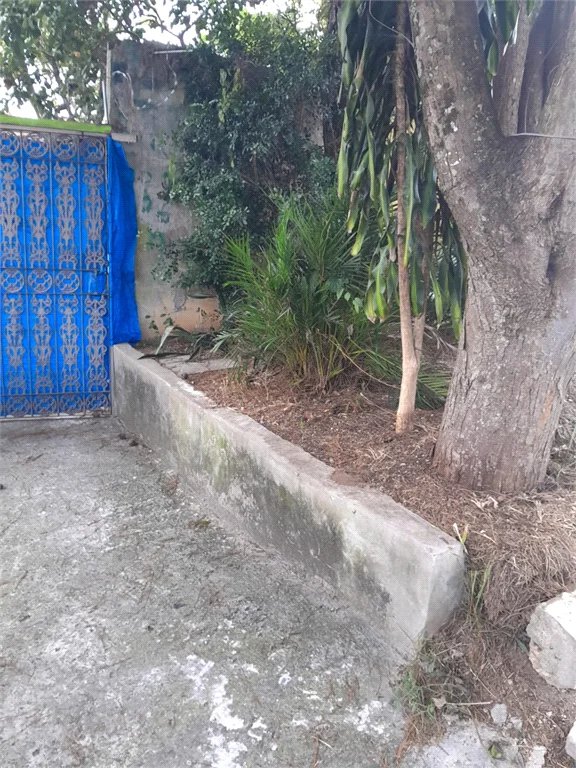Casa à venda com 2 quartos em Jardim Semiramis, Cotia, SP