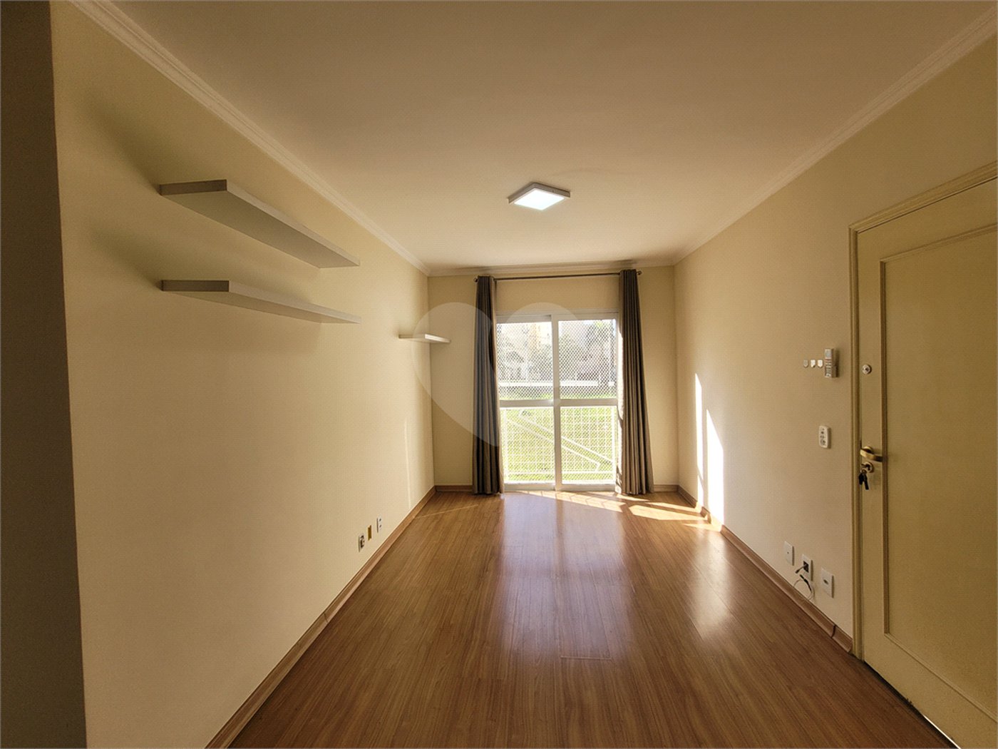 Apartamento à venda com 3 quartos, sendo 1 suíte, em Parque Campolim, Sorocaba, SP